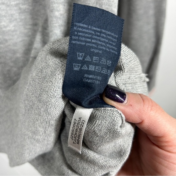 Tommy Hilfiger Gray Argyle Print Long Sleeve Sweater Medium - Picture 7 of 7